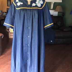 NWT 2X “Patio Gown”